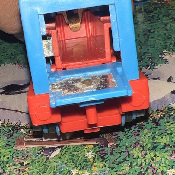 Vintage 1983 Thomas The Tank Engine & Friends Playset Case Track Set - Picture 12 of 12